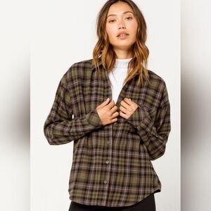 Vans Brimms II Flannel Button Down *NWT*
